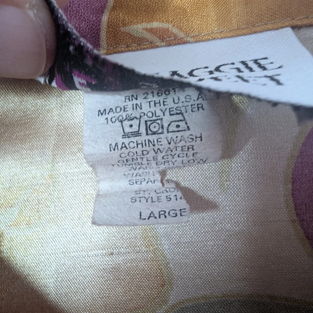 Maggie Sweet Floral‎ Brocade Top with Mandarin Collar